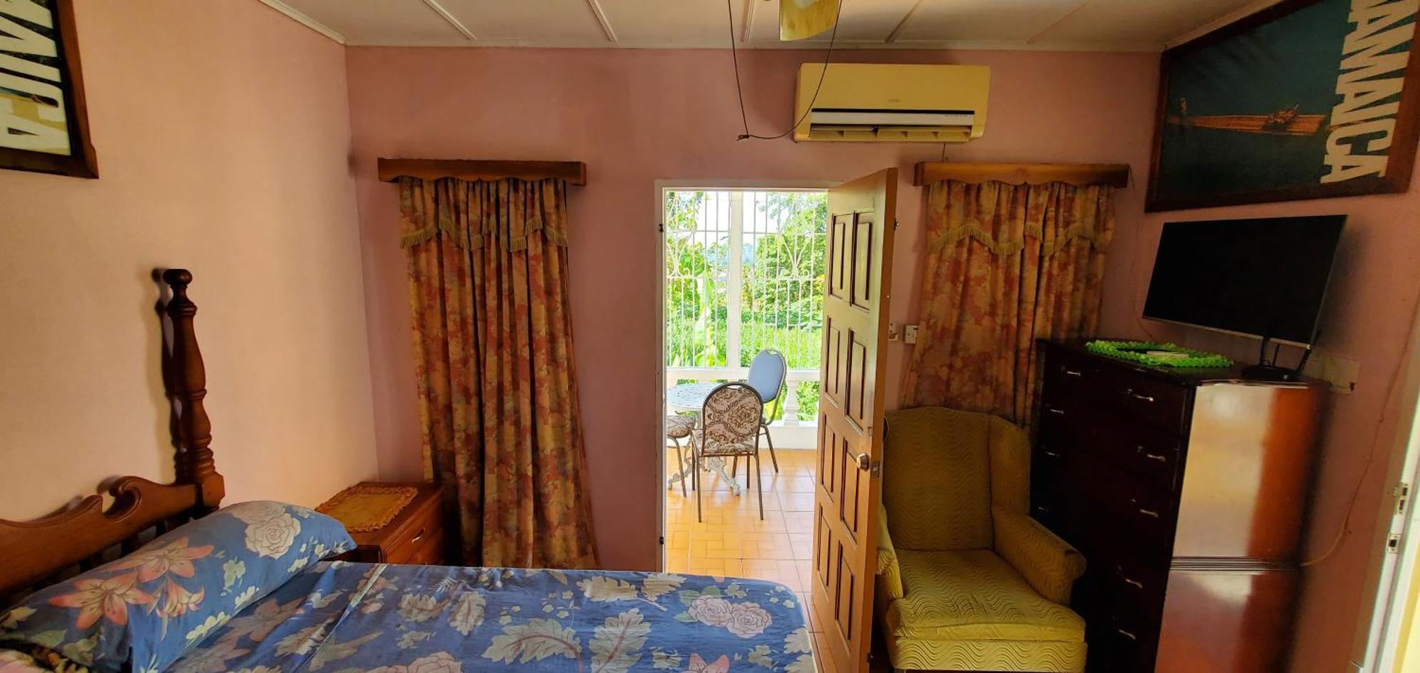 Little Shaw Park Guest House Ocho Rios Buitenkant foto