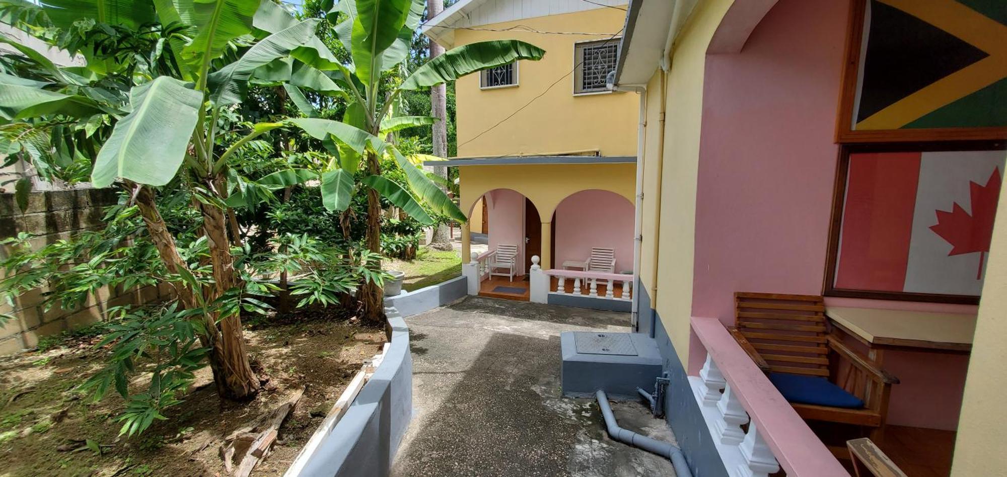 Little Shaw Park Guest House Ocho Rios Buitenkant foto