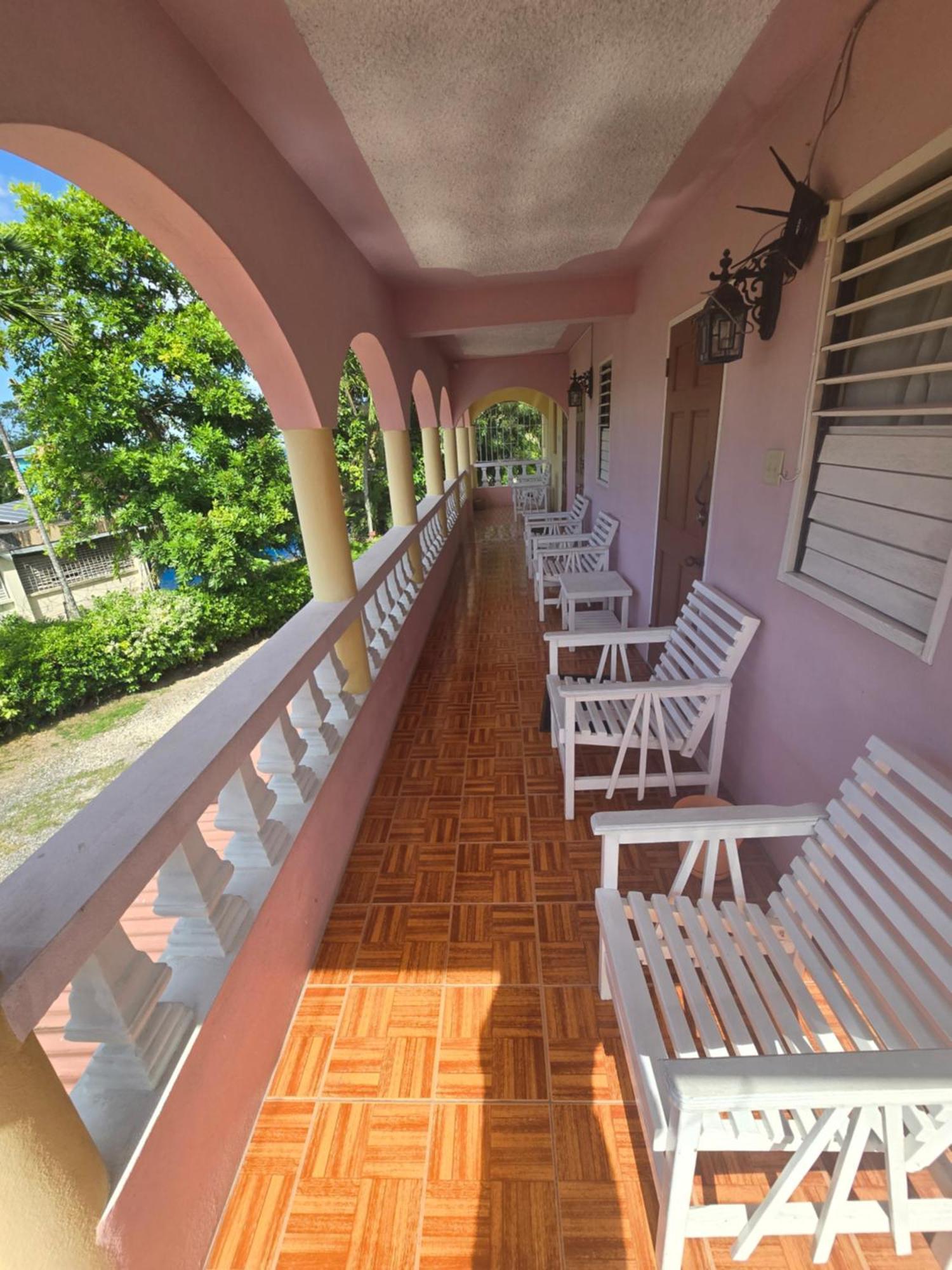 Little Shaw Park Guest House Ocho Rios Buitenkant foto