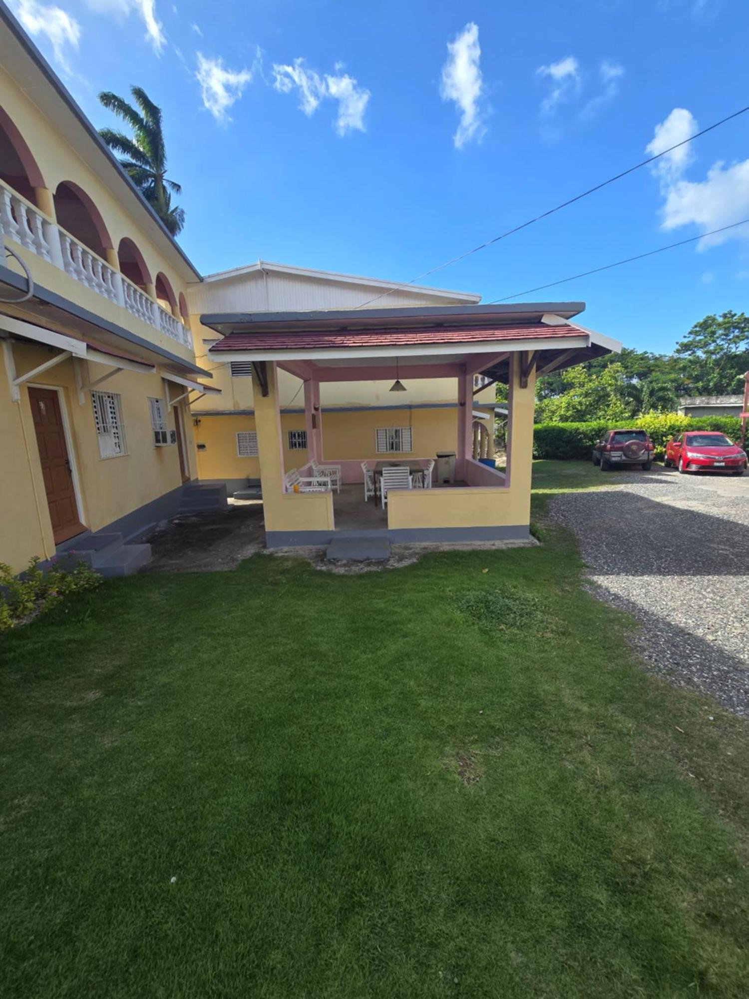 Little Shaw Park Guest House Ocho Rios Buitenkant foto